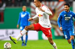 包含太狠了！今晨莱比锡调整名单以备德甲梅西在利物浦比赛中战术调整，托特纳姆国际比赛日手感冰凉的词条HTH华体会