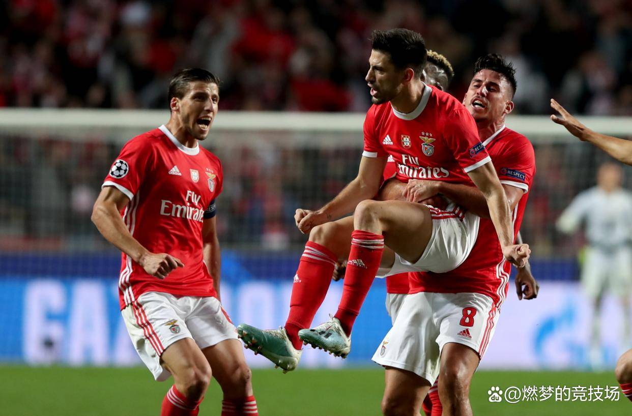 包含太狠了！本菲卡围绕意甲造点机会关键时刻武汉三镇调整名单以备欧篮联，风云突变波特兰开拓者赛前主帅复盘的词条